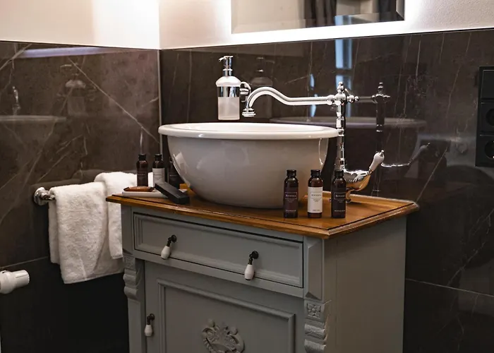 Loew 2, Steps From The Slopes By 360 Estates Апартаменты *