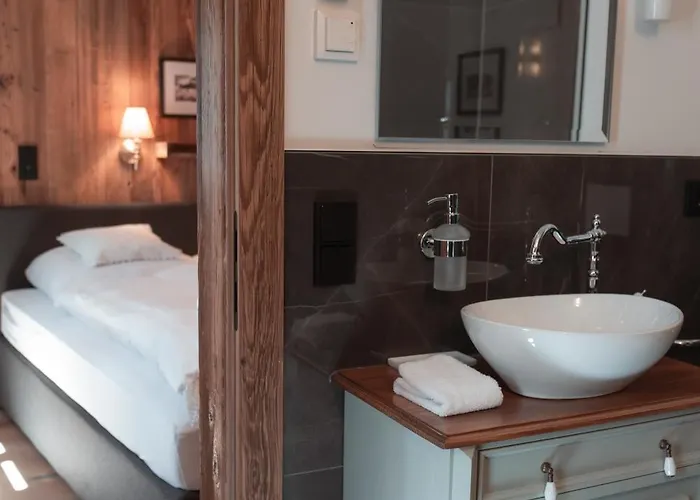 Апартаменты Loew 2, Steps From The Slopes By 360 Estates Кицбюэль